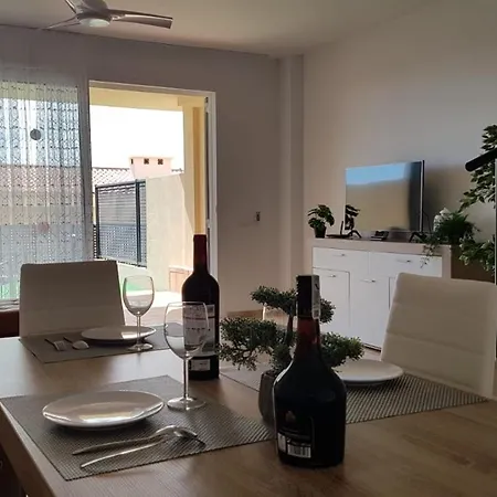 Lora Modern & New Townhouse 2 Bedroom Casa de Férias