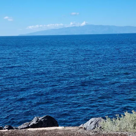 Lora Modern & New Townhouse 2 Bedroom Holiday home *