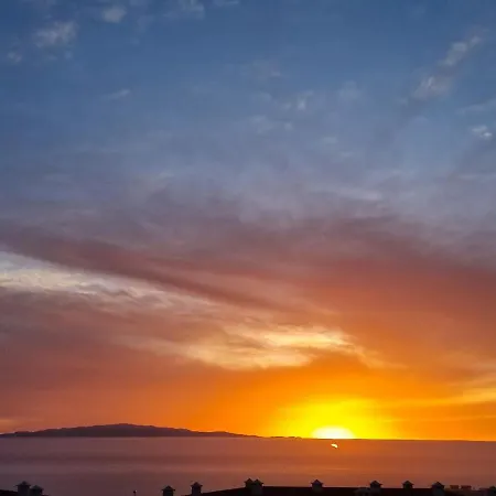 Lora Modern & New Townhouse 2 Bedroom Puerto de Santiago (Tenerife)