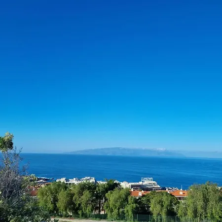 Ferienhaus Lora Modern & New Townhouse 2 Bedroom Puerto de Santiago (Tenerife)